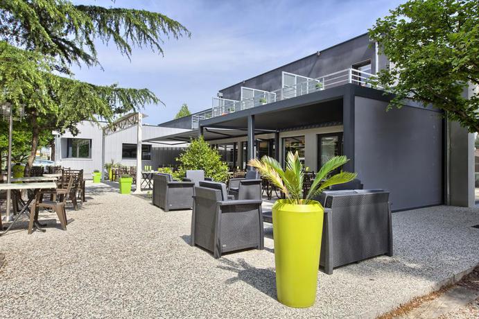 Imagen general del Hotel Logis Hôtel Au Comté d'Ornon et Spa. Foto 4