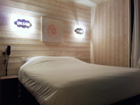 Imagen de la habitación del Hotel Logis H&ocirc;tel Deshors Foujanet. Foto 13