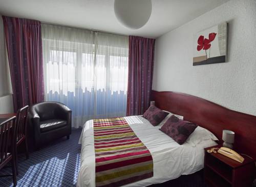 Imagen de la habitación del Hotel Logis H&ocirc;tel Fontaine. Foto 3
