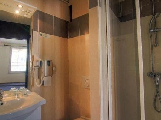 Imagen de la habitación del Hotel Logis Hôtel Le Drakkar. Foto 18