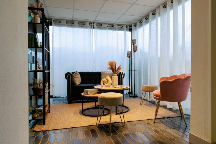 Imagen general del Hotel Logis Hôtel Le Rochelois. Foto 10