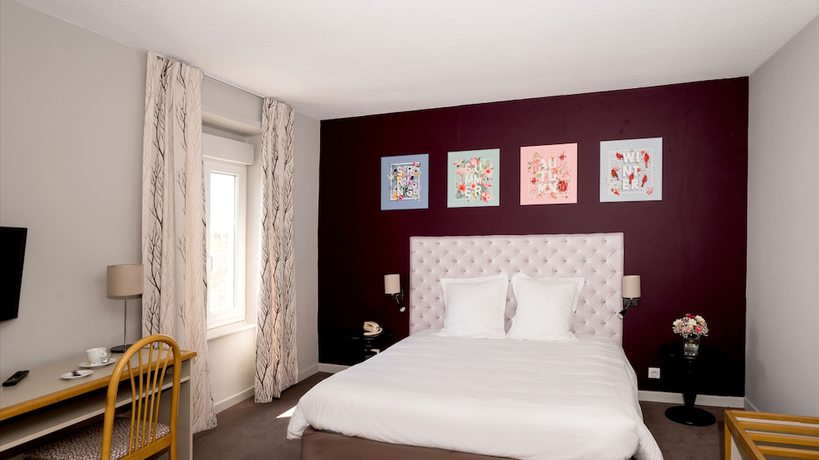 Imagen de la habitación del Hotel Logis H&ocirc;tel Le Tisseur des Saveurs. Foto 13