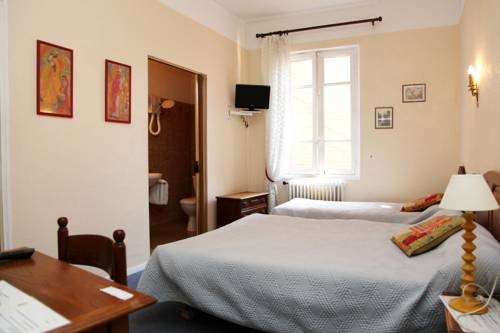 Imagen de la habitación del Hotel Logis Hôtel Saint Clair. Foto 11