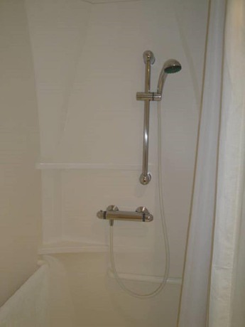 Imagen de la habitación del Hotel Logis H&ocirc;tel Talencia. Foto 14