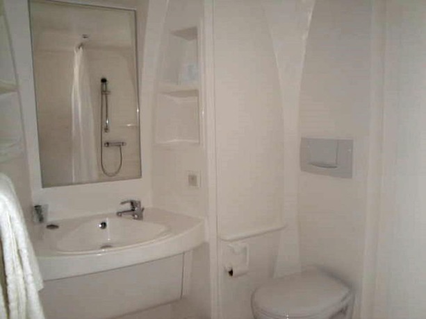 Imagen de la habitación del Hotel Logis H&ocirc;tel Talencia. Foto 17