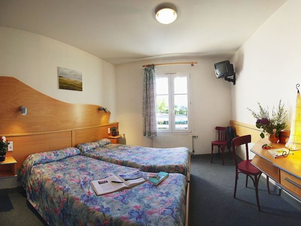 Imagen de la habitación del Hotel Logis H&ocirc;tel l\'Aubrac. Foto 8