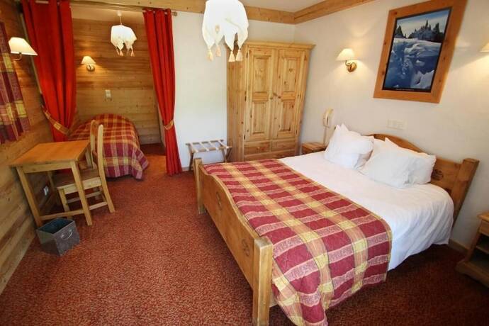 Imagen general del Hotel Logis Hôtel la Cremaillère. Foto 7