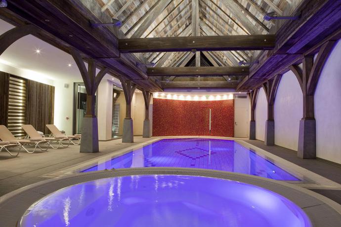 Imagen general del Hotel Logis Hôtel le Parc Rest. Joséphine. Foto 4