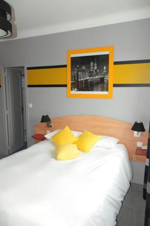 Imagen de la habitación del Hotel Logis H&ocirc;tel.com Restaurant l\'Ardoise. Foto 10