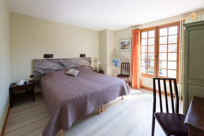 Imagen general del Hotel Logis H&ocirc;tels - H&ocirc;tel Restaurant Domaine Les Falaises. Foto 3