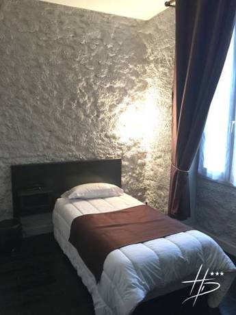 Imagen de la habitación del Hotel Logis Hostellerie Des Ducs. Foto 14