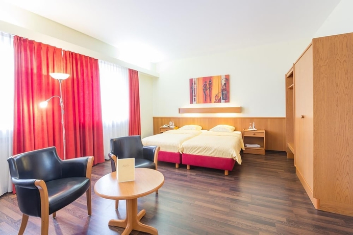Imagen de la habitación del Hotel Logis Hotel Acacia. Foto 4