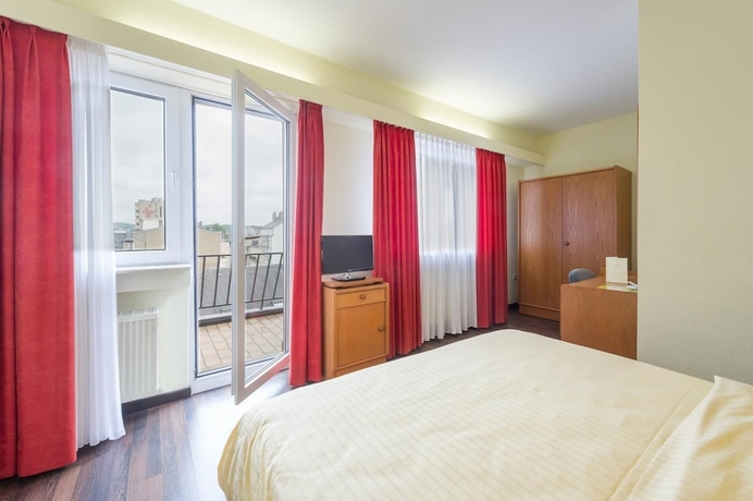 Imagen de la habitación del Hotel Logis Hotel Acacia. Foto 14