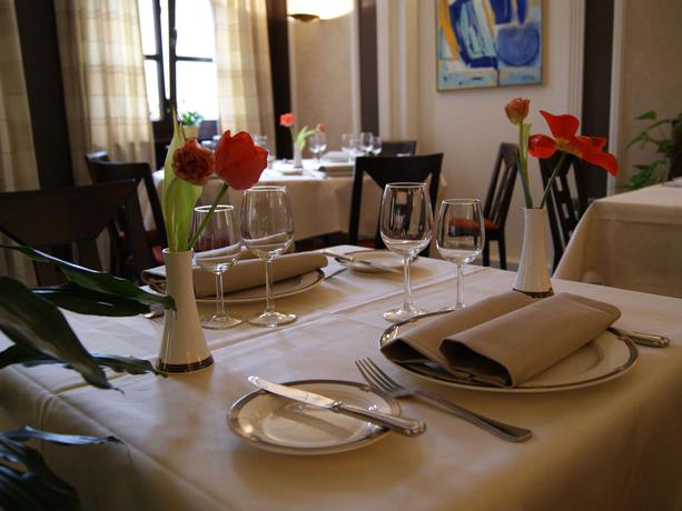 Imagen general del Hotel Logis Hotel Acacia. Foto 3