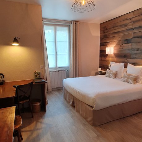 Imagen de la habitación del Hotel Logis La Closerie. Foto 9