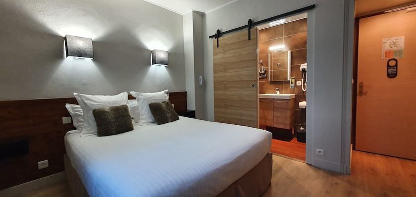 Imagen de la habitación del Hotel Logis La Closerie. Foto 11