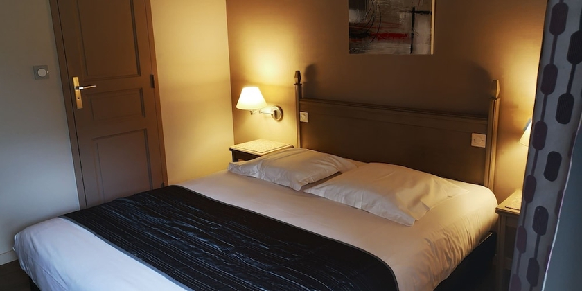 Imagen de la habitación del Hotel Logis La Grassinais Saint-malo. Foto 9