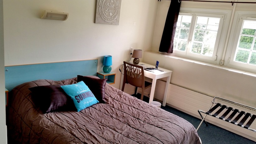 Imagen de la habitación del Hotel Logis La Promenade. Foto 5