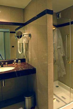 Imagen de la habitación del Hotel Logis L'auberge. Foto 7
