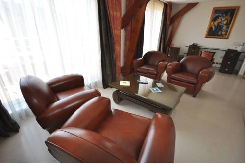 Imagen de la habitación del Hotel Logis L'auberge. Foto 10