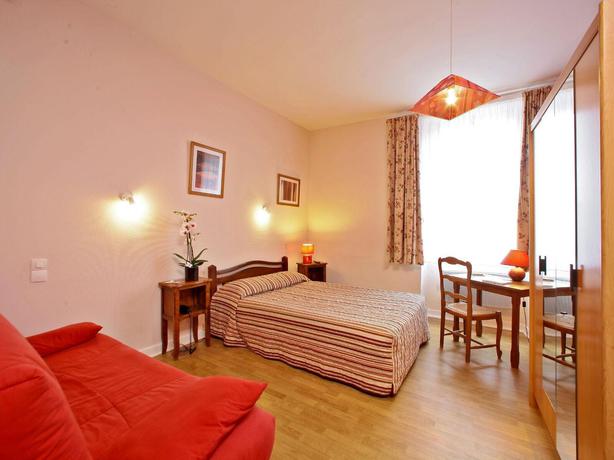 Imagen general del Hotel Logis Le Cygne. Foto 7
