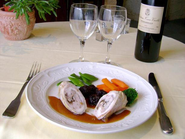 Imagen general del Hotel Logis Le Lion D'or. Foto 8