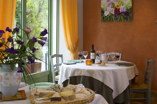 Imagen de la habitación del Hotel Logis Le Mont Aigoual. Foto 6