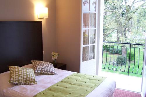 Imagen de la habitación del Hotel Logis Le Parc, SALBRIS. Foto 14