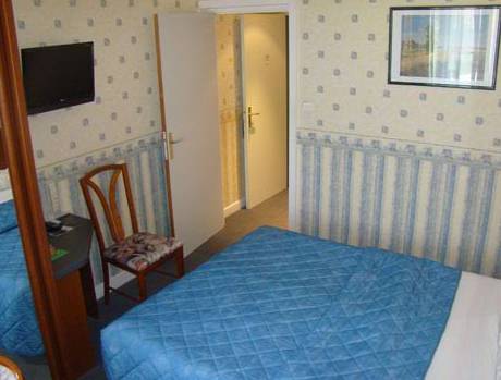 Imagen de la habitación del Hotel Logis Le Pré Serroux. Foto 3