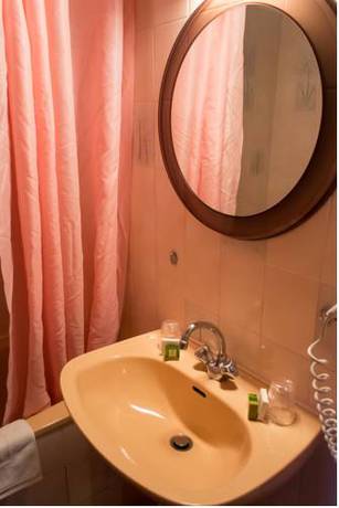 Imagen de la habitación del Hotel Logis Le Relais Chenonceaux. Foto 14