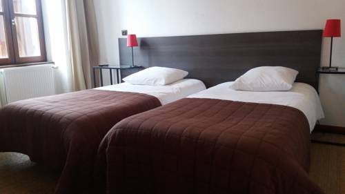 Imagen de la habitación del Hotel Logis Le Relais Des Dix Crus. Foto 10