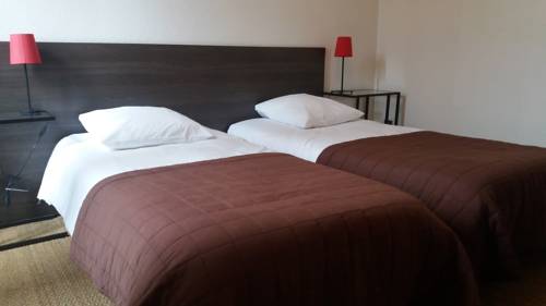 Imagen de la habitación del Hotel Logis Le Relais Des Dix Crus. Foto 12