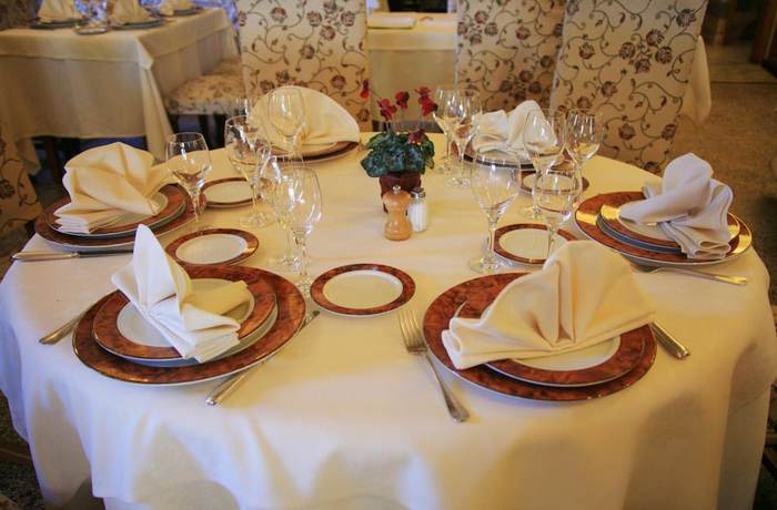 Imagen del bar/restaurante del Hotel Logis Le Relais Imperial. Foto 10