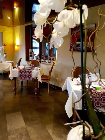 Imagen del bar/restaurante del Hotel Logis Le Relais Vosgien. Foto 9