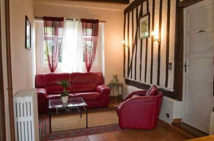 Imagen de la habitación del Hotel Logis Le Saint Florent. Foto 19