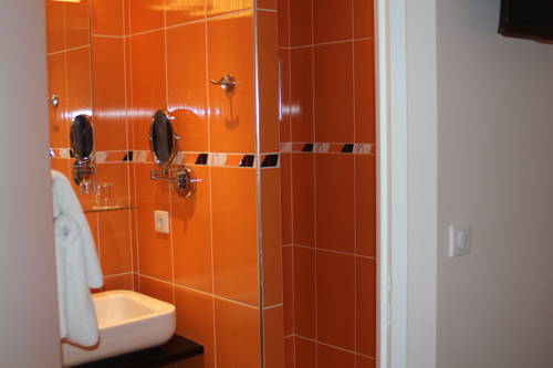 Imagen de la habitación del Hotel Logis Les 3 Rois. Foto 6