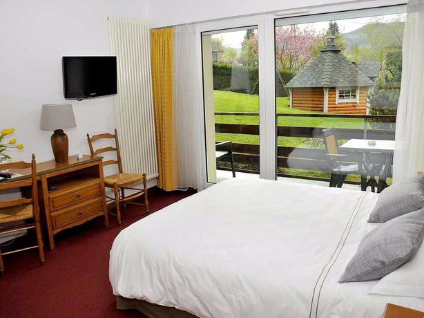 Imagen de la habitación del Hotel Logis Les Chatelmin&eacute;s. Foto 11