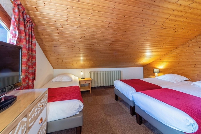 Imagen de la habitación del Hotel Logis Les C&ocirc;tes. Foto 7