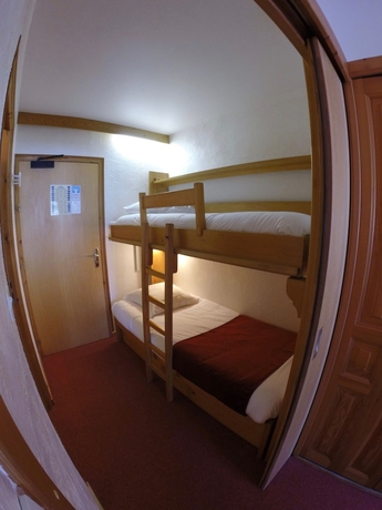 Imagen de la habitación del Hotel Logis Les C&ocirc;tes. Foto 12
