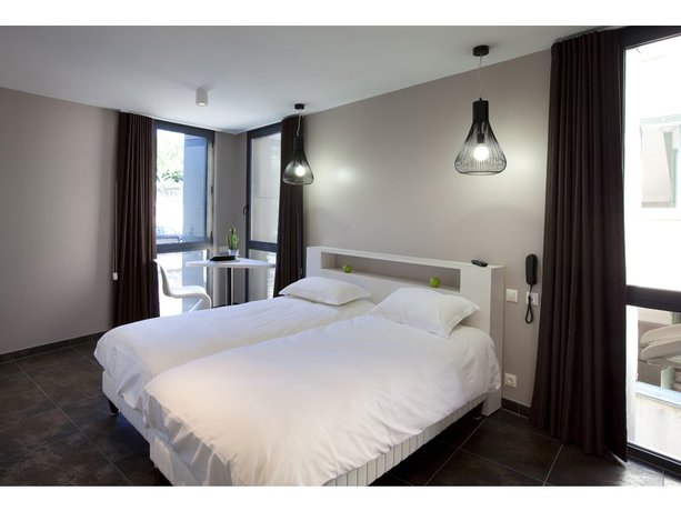 Imagen de la habitación del Hotel Logis Les Fleurines. Foto 4