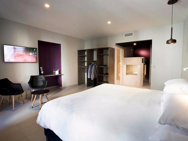 Imagen de la habitación del Hotel Logis Les Fleurines. Foto 5