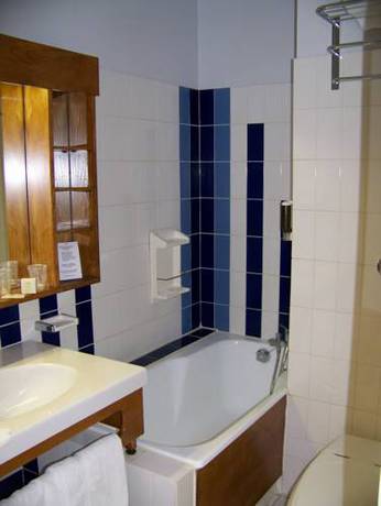 Imagen general del Hotel Logis Les Grenettes. Foto 1