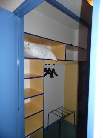 Imagen de la habitación del Hotel Logis Les Provinciales. Foto 7