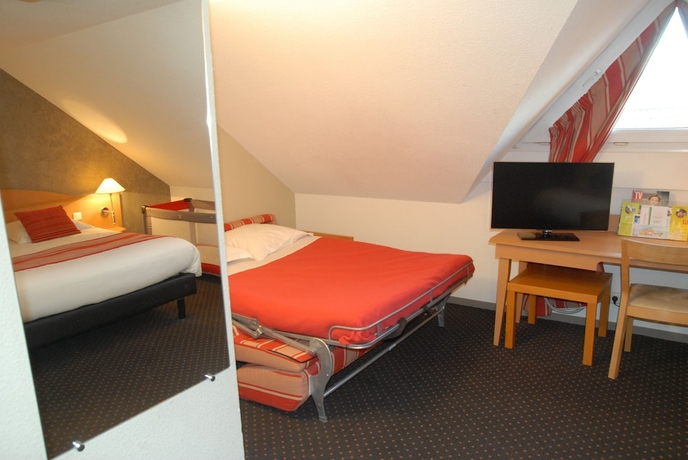 Imagen de la habitación del Hotel Logis L'orée De Chartres. Foto 13