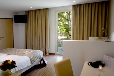 Imagen de la habitación del Hotel Logis L'or&eacute;e Du Bois. Foto 4