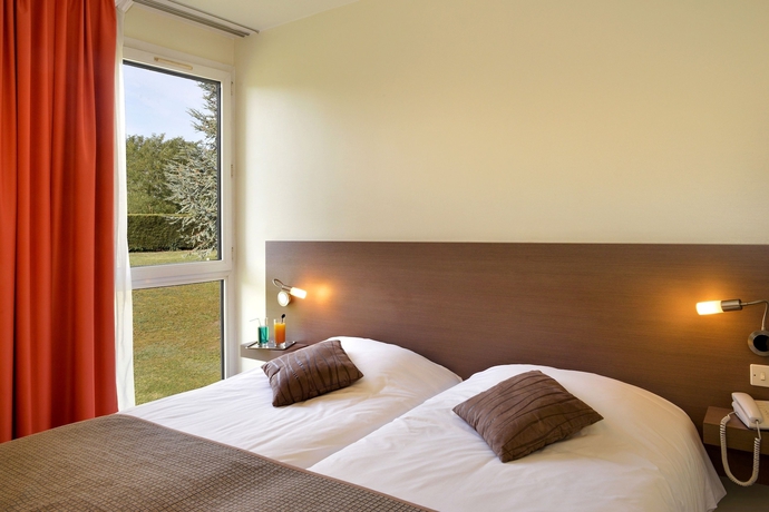 Imagen de la habitación del Hotel Logis Luccotel. Foto 12