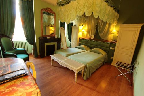 Imagen de la habitación del Hotel Logis Moderne Et Pigeon. Foto 5