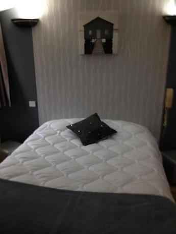 Imagen de la habitación del Hotel Logis Moulin Des Forges. Foto 8