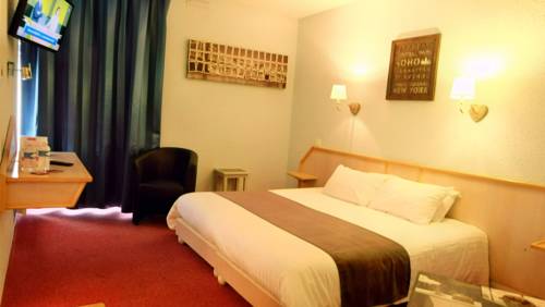 Imagen de la habitación del Hotel Logis Noemys Brive - Restaurant Le Teinchurier. Foto 10