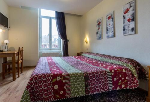 Imagen de la habitación del Hotel Logis Regina. Foto 5